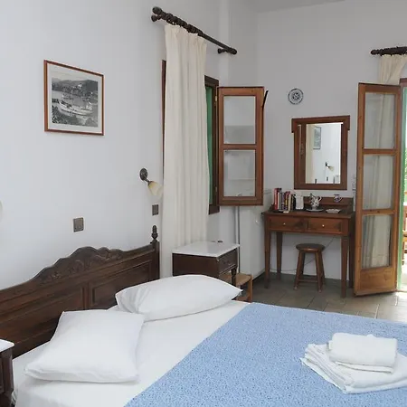 飞马套房公寓 公寓 Acherounes