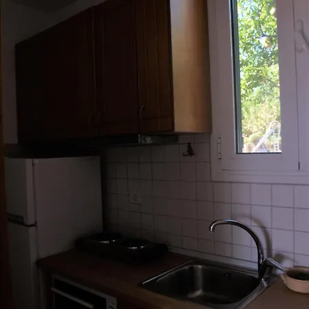 Pegasus & Апартаменты Acherounes