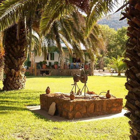 飞马套房公寓 公寓 Acherounes